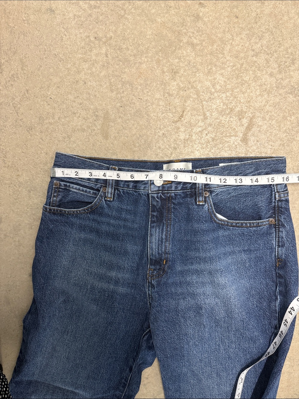 FRAME The Hang Relaxed Straight Leg Jeans Size 28 - Picture 9 of 11